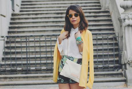 Yellow! collagevintage