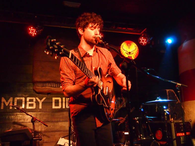 Crónica: Delorentos por partida doble