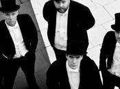 Hives estrenan videoclip Right Ahead”