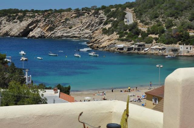 EXISTE OTRA IBIZA: LA ISLA DE LA CALMA ¿Planificamos una escapada?