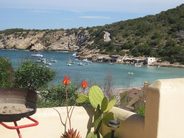 IBIZA: Érase una terraza con apartamento.