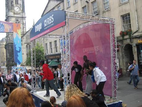 EDIMBURGO : ¿Nos vamos de Festival? Descubre donde dormir en Edimburgo.