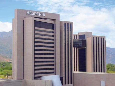 CRÉALO: En este flamante hotel, le robaron al famoso Julio Iglesias