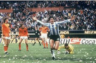 Diario político y literario de Fulgencio Martínez, donde se habla de lo divino y de lo humano / 14