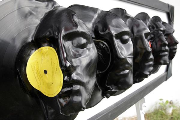 Música transformada en Arte: Esculturas con Vinilo
