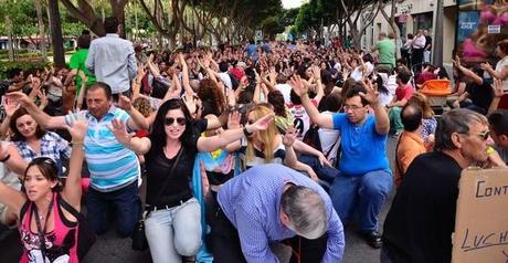 Que no vayan jugando... (Les Vivo - Esclavo)