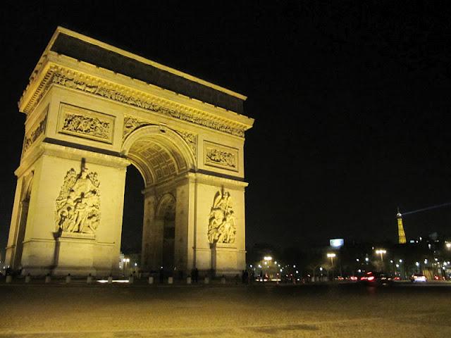 PARIS... ¿JE T´AIME?: INTRODUCCION