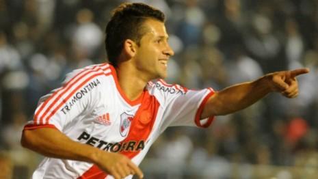 River en la B: Otra victoria con los goles de Trezeguet
