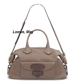 La Reina Sofía, shopping en Washington con dos bolsos de Loewe