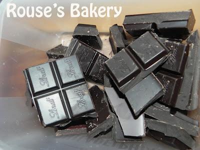 Rojo y negro (Tarta de chocolate y fresas)