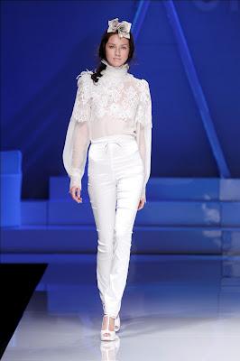 YolanCris y su colección de novia 2013 “Seven Promises” sorprende en la Pasarela Gaudí 2013 con nuevos y románticos diseños