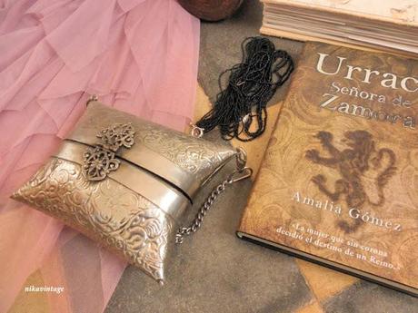 HOY COMPARTIMOS ..... RESCATADOS