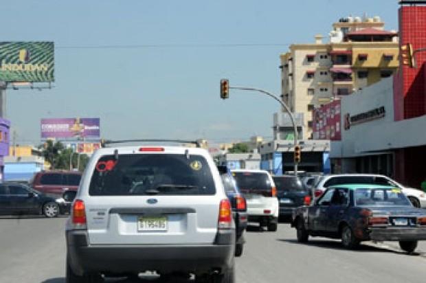 ALERTA: Alcaldía instalará treinta semáforos en intersecciones