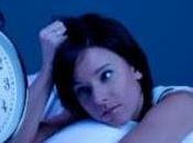 (426) mujeres sufren insomnio