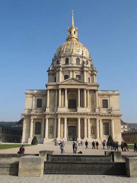 CALLEJEANDO EN PARIS 1: CHAMPS ELYSÉES, LES INVALIDES Y LES TUILERIES