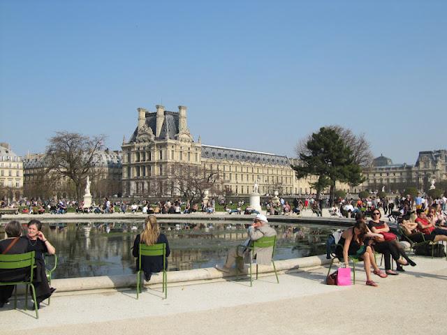 CALLEJEANDO EN PARIS 1: CHAMPS ELYSÉES, LES INVALIDES Y LES TUILERIES