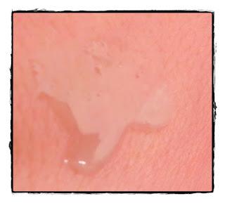 Hidraquench de Clarins: serum y gel hidratantes