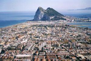 Dato curioso #11: Peñón de Gibraltar, Pan de Azúcar y Peña de Bernal, los monolitos de piedra más grandes del Planeta