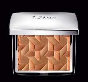 Nude Glow poudre Ete 002 300x279 Paso a paso de un maquillaje de Primavera con Junior Cedeño para Dior y su nueva BB Cream