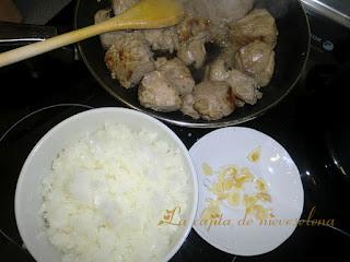 Cordero al curry con arroz basmati