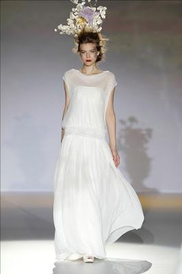 Raimon Bundó llena la Pasarela Gaudí de luz y color inspirandose en cuadros de Monet