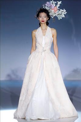 Raimon Bundó llena la Pasarela Gaudí de luz y color inspirandose en cuadros de Monet