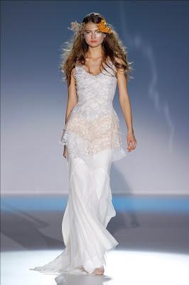 Raimon Bundó llena la Pasarela Gaudí de luz y color inspirandose en cuadros de Monet