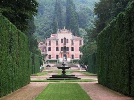 Los Jardines Mas Bonitos de Italia