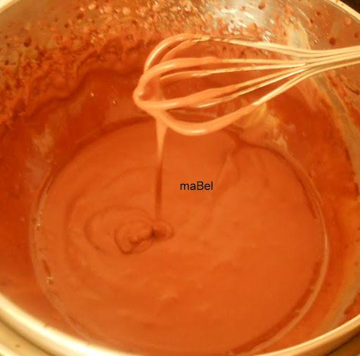 Mousse de sólo chocolate y agua (nada mas)