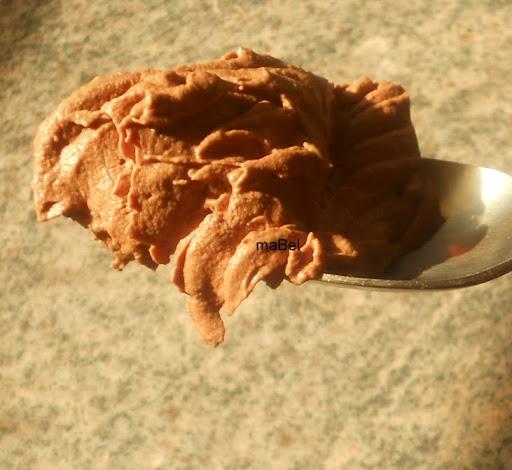 Mousse de sólo chocolate y agua (nada mas)