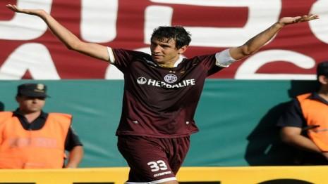 Asistencias: una tabla con 10 punteros