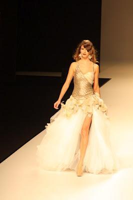 Jordi Dalmau, el showman de las Pasarelas, nos sorprende este año con vestidos de “Cuentos de Hadas”