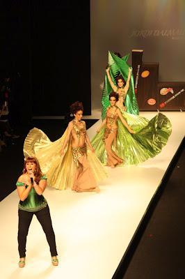 Jordi Dalmau, el showman de las Pasarelas, nos sorprende este año con vestidos de “Cuentos de Hadas”