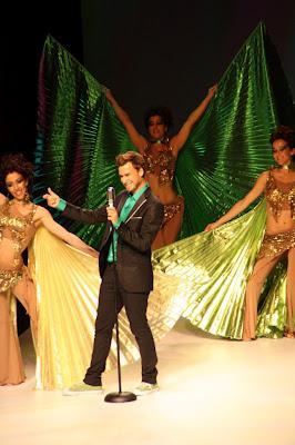 Jordi Dalmau, el showman de las Pasarelas, nos sorprende este año con vestidos de “Cuentos de Hadas”