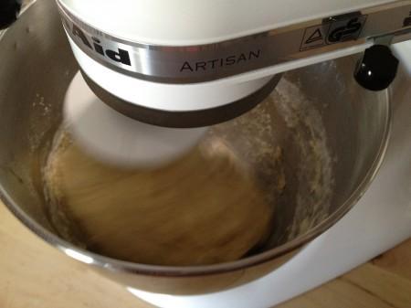 recetas para meriendas recetas para cumpleaños recetas para brunch recetas fáciles de pan y bollería recetas de pan casero recetas de pan postres nórdicos postres escandinavos fotografías de pan y repostería bollos medias noches hechos en casa bollos de harina y cardamomo bollos caseros blogs de repostería blogs de recetas 