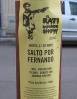 Convocatoria en Salto. Afiche pegado en un poste de luz. Fernando Carrera y la otra inseguridad