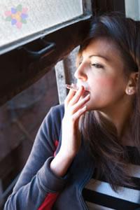 El tabaco causa menopausia precoz