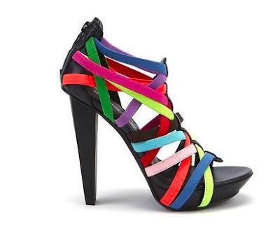 La Hoja Parroquial de la Moda.