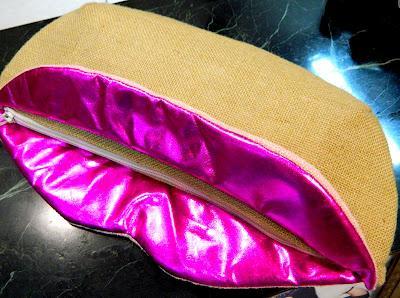 La Hoja Parroquial de la Moda.