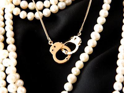 La Hoja Parroquial de la Moda.