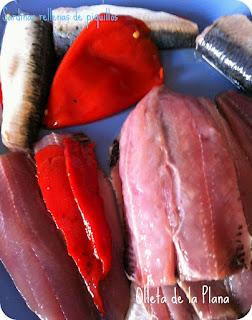 SARDINAS RELLENAS DE PIQUILLOS