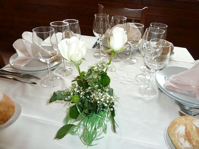 DIY: Centros de mesa con vasos de vino - Paperblog