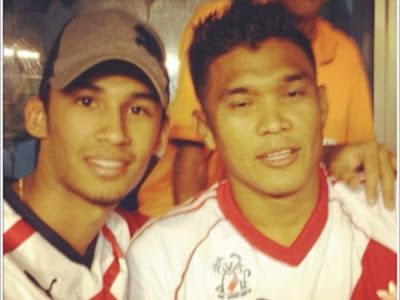 Teo Gutierrez con la camiseta de River Plate