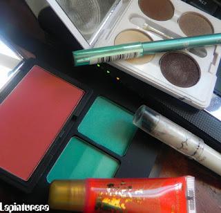 Inglot verde menta