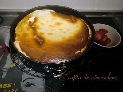 Tarta de queso y fresas
