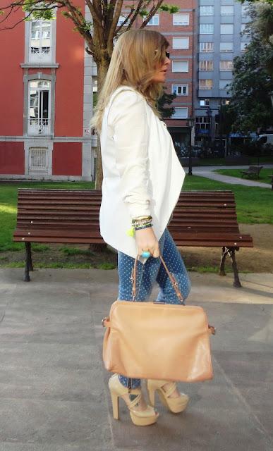 DENIM NUDE+TACHUELAS