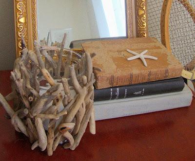 Portavelas adornado con trozos de madera Decora y crea con trozos de madera
