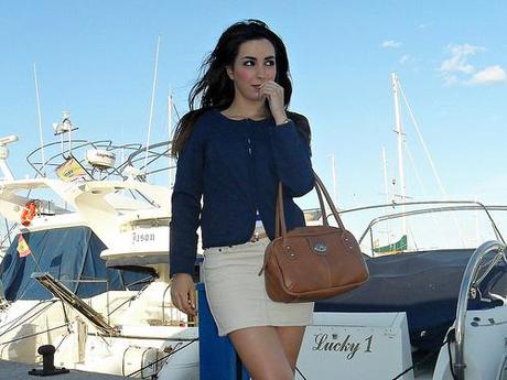 Look of the day: Navy Style Navy_lovelystyle4