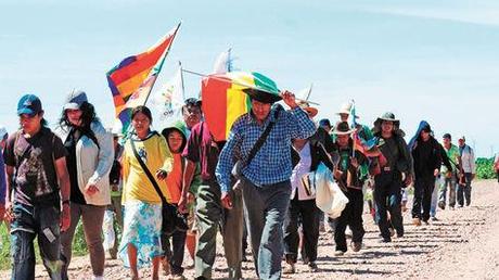 IX Marcha: en medio de tropiezos políticos y naturales...