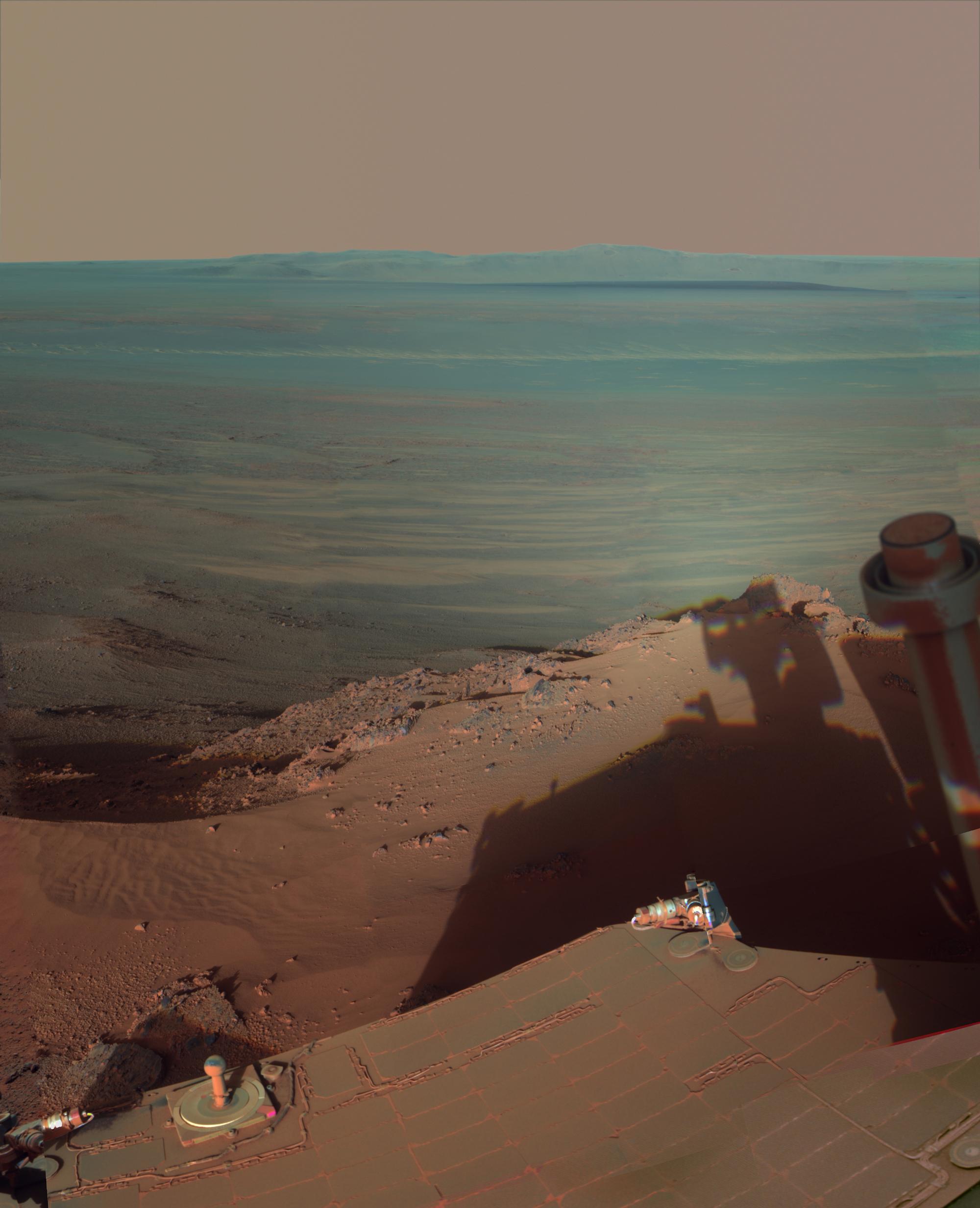 Una mirada al cráter Endeavour en Marte